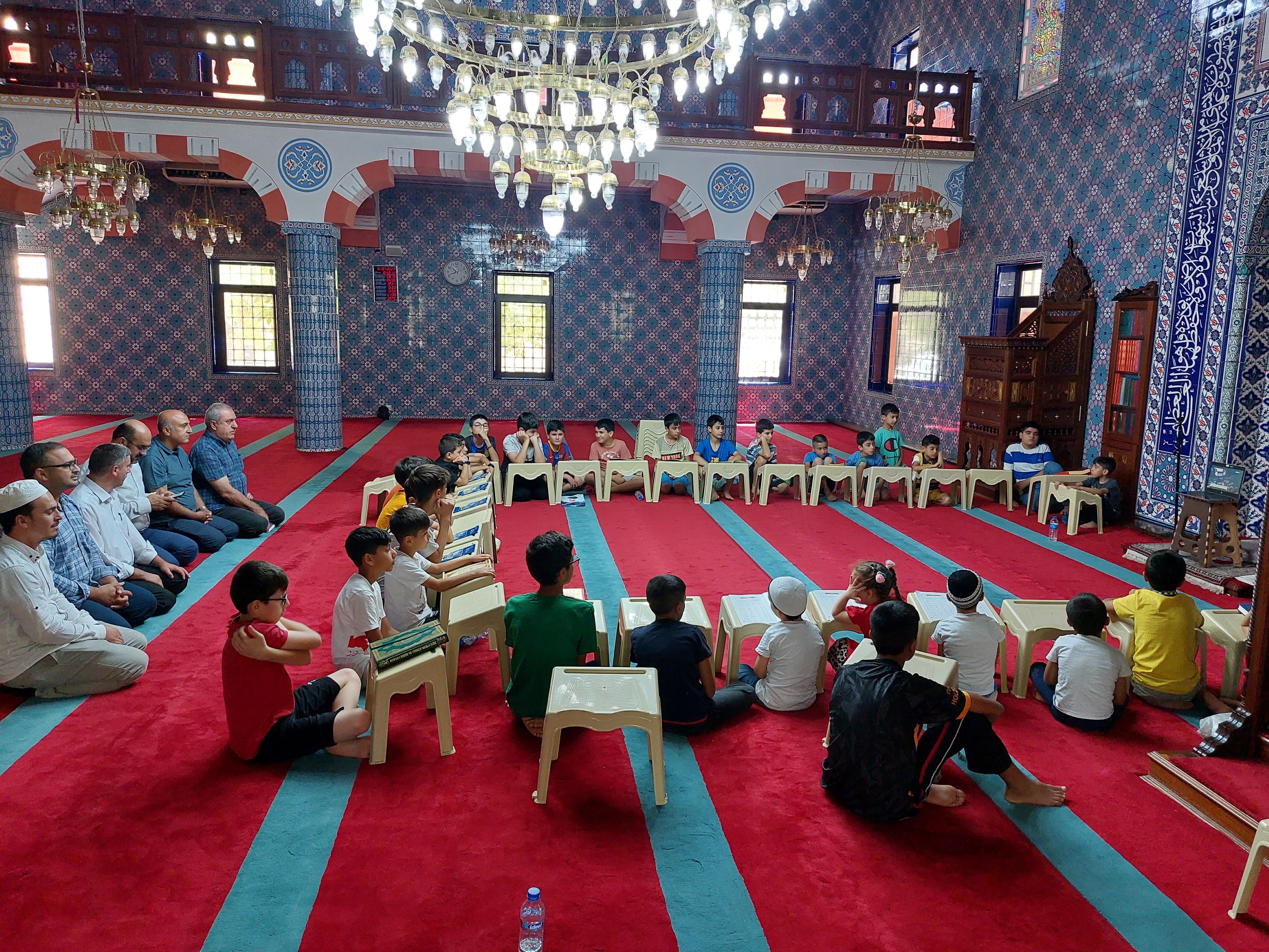 Çocuklara Cami Sevgisi Kazandırmanın Yolları Çocuklara Cami Sevgisi Kazandırmanın Yolları