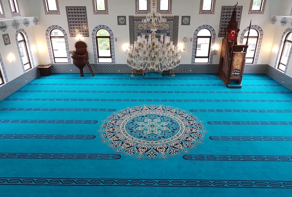 Cami Halıları Neden Özel Olur? Desenlerinin Anlamı Nedir? Cami Halıları Neden Özel Olur? Desenlerinin Anlamı Nedir?