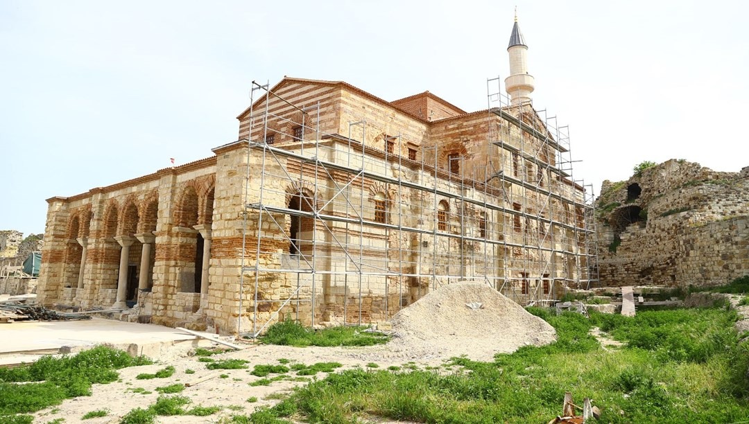 Cami Restorasyonunda Karşılaşılan Zorluklar Cami Restorasyonunda Karşılaşılan Zorluklar