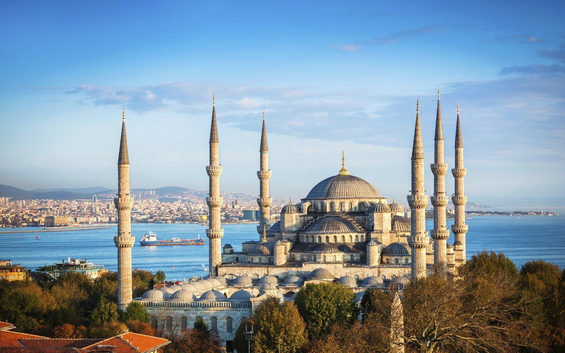 İstanbul’daki En Güzel Camiler İstanbul’daki En Güzel Camiler