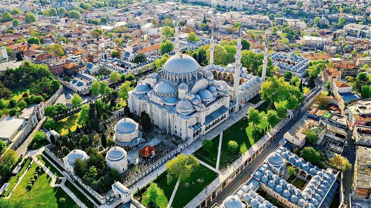 İstanbul’daki En Güzel Camiler İstanbul’daki En Güzel Camiler