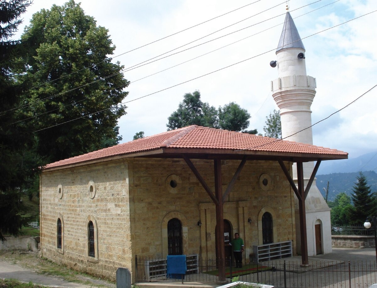 Küçük Köy Camisi Nasıl İnşa Edilir? Küçük Köy Camisi Nasıl İnşa Edilir?