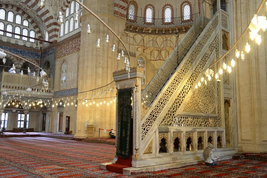 Depreme Dayanıklı Cami Mimarisi Nasıl Olmalı? Depreme Dayanıklı Cami Mimarisi Nasıl Olmalı?